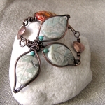 Three leaf bracelet